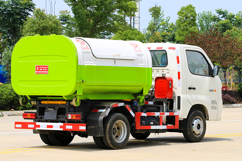 （蓝牌）福田祥菱钩臂垃圾车（3方）