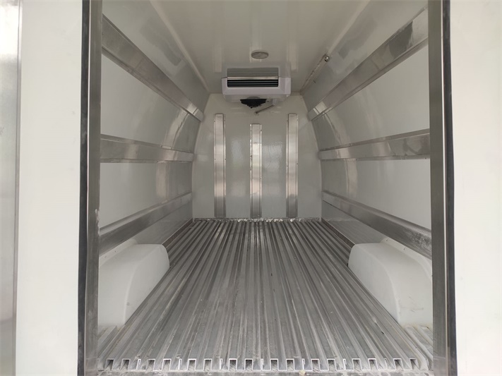 长安之星5面包冷藏车