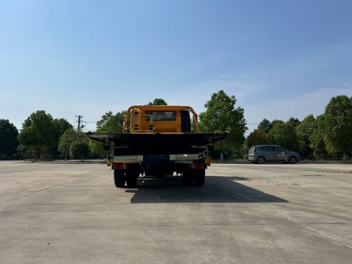 东风华神V3蓝牌重载清障车